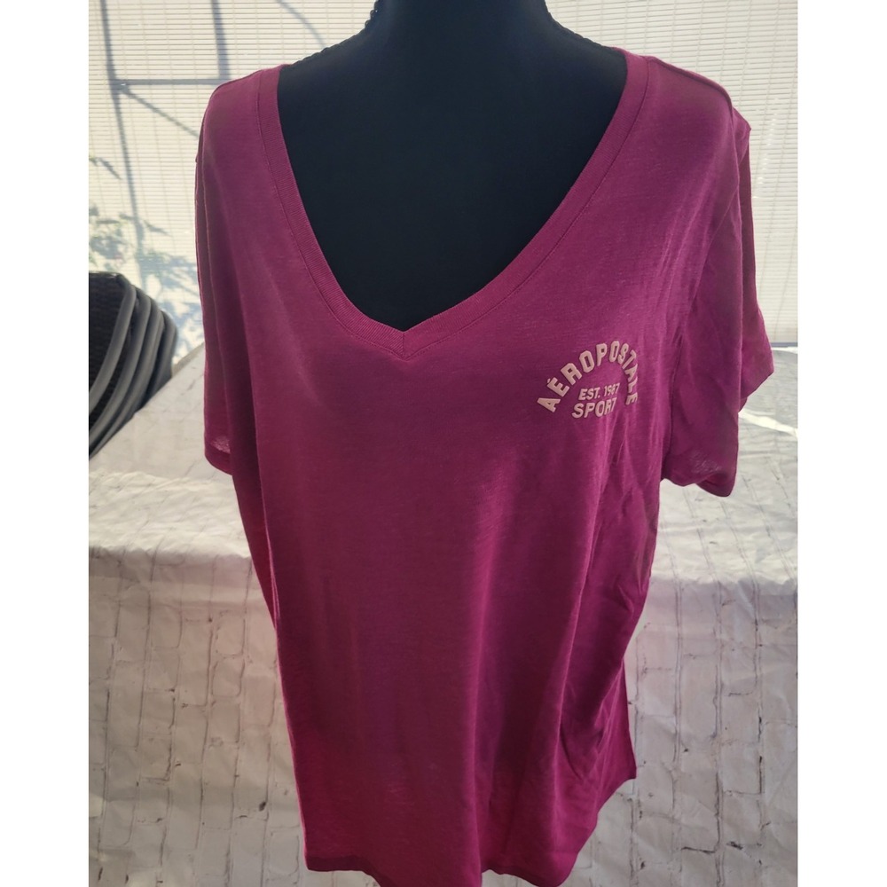 Aeropostale sport  V -Neck t -shirt (3X) Color Magenta